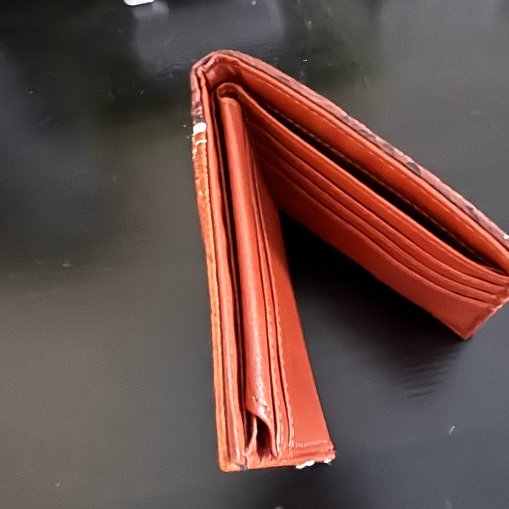 Western Wallet